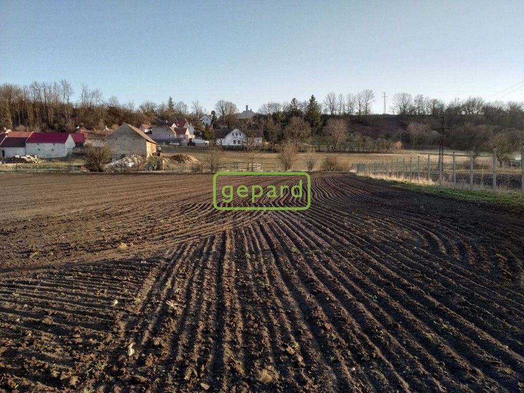 Prodej pozemku 6937 m² - foto 1