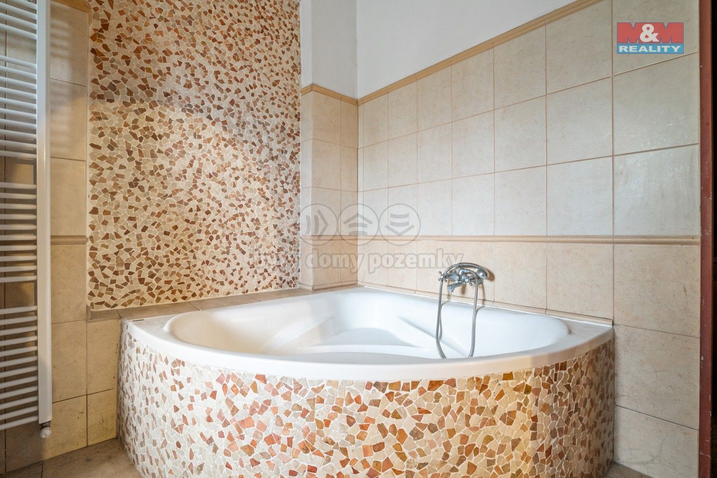 Prodej komerčního prostoru 580 m² - foto 5
