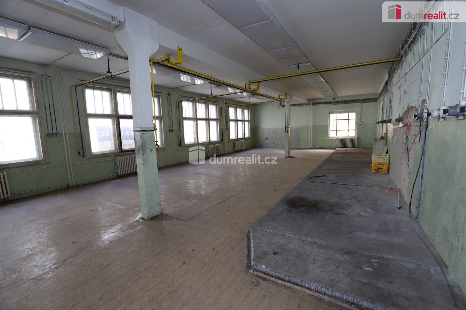 Prodej nemovitosti 1600 m² - foto 5