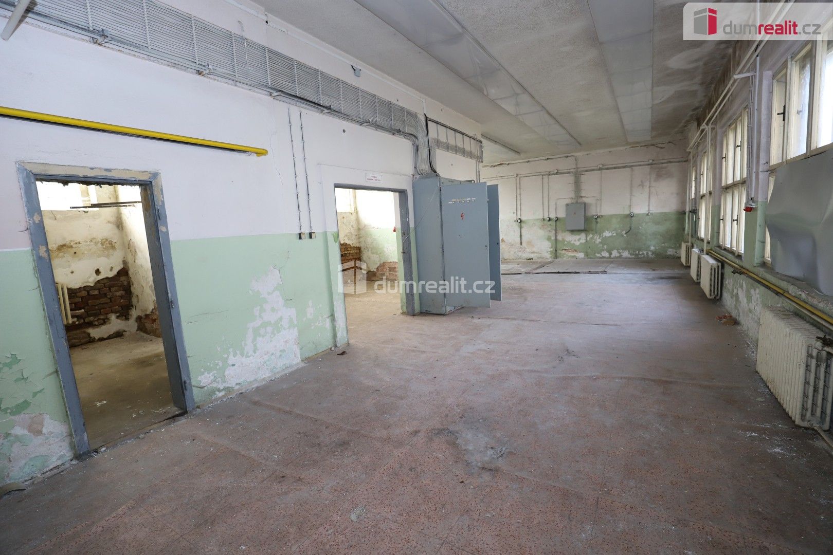 Prodej nemovitosti 1600 m² - foto 11