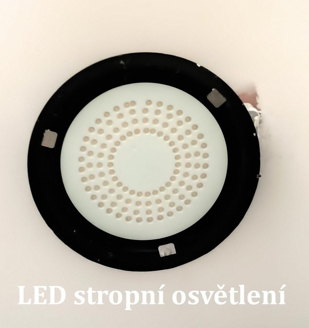 Pronájem komerčního prostoru 300 m² - foto 6