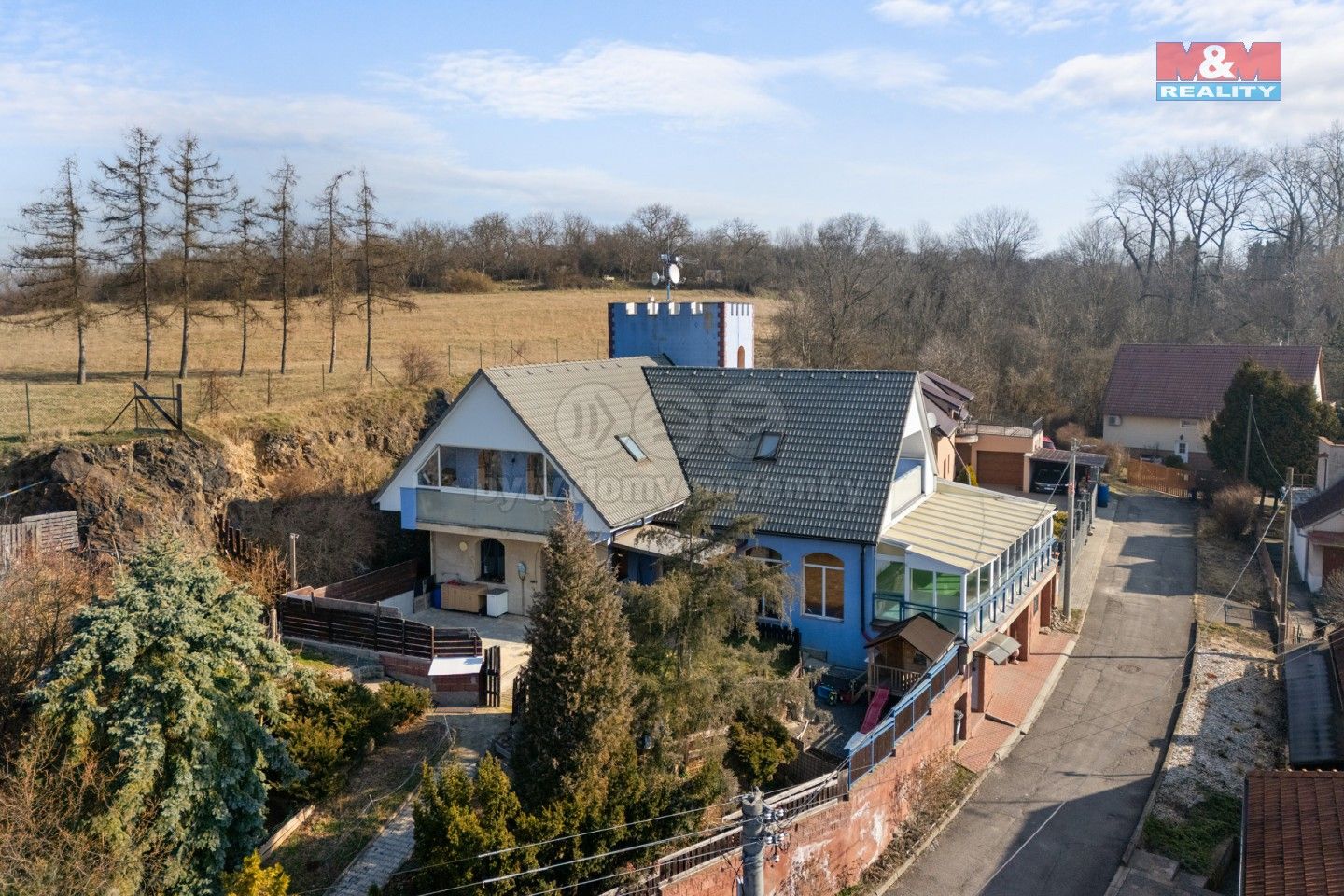 Prodej domu 280 m² - foto 1
