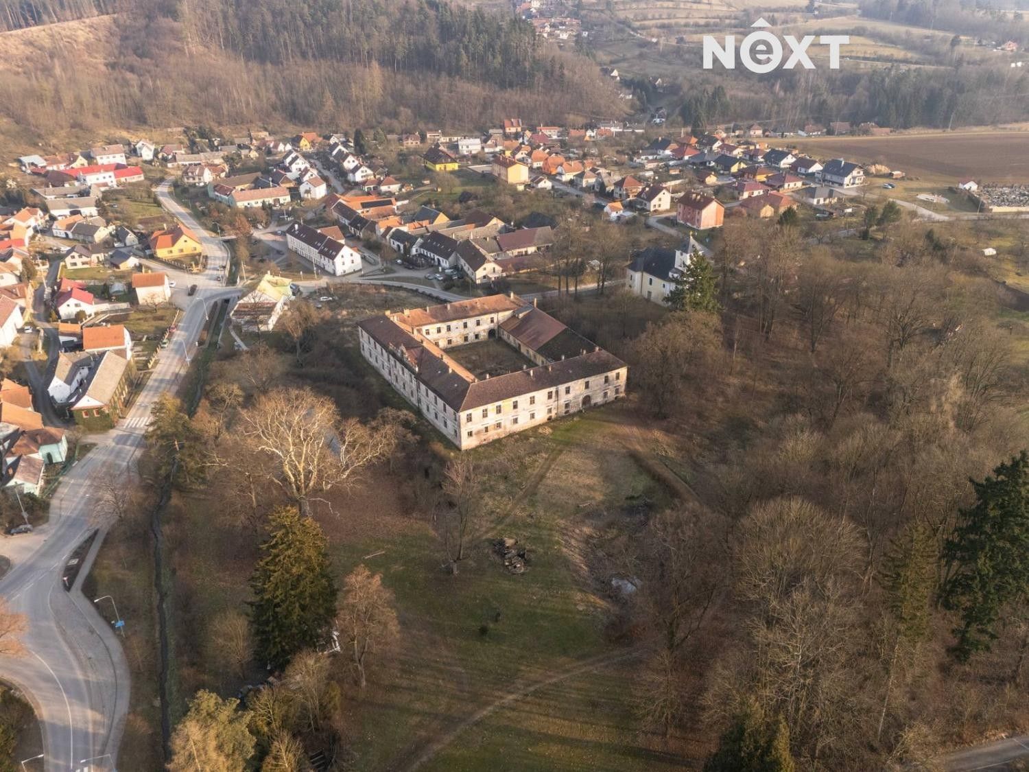 Prodej nemovitosti 28378 m² - foto 8