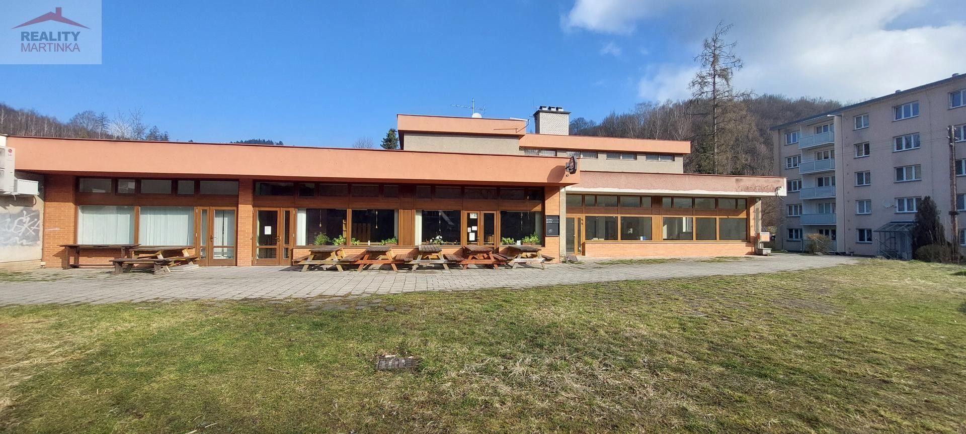 Pronájem komerčního prostoru 147 m² - foto 2