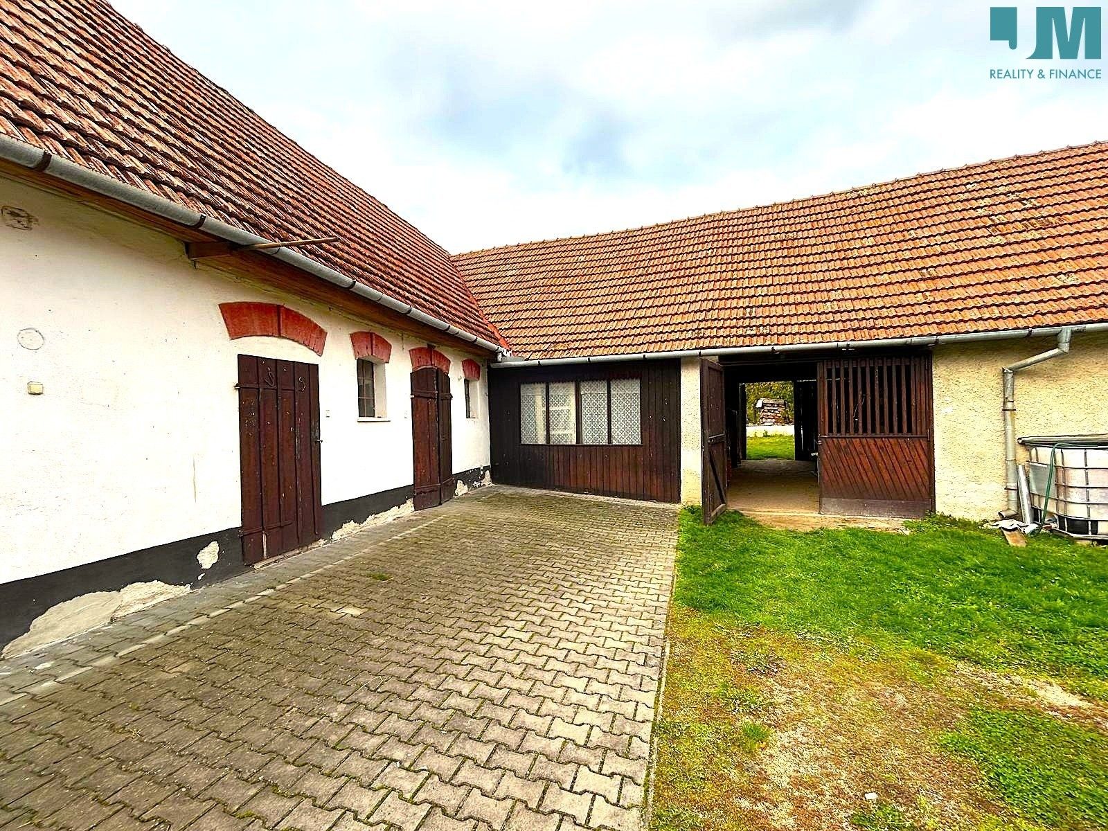 Pronájem pozemku 173500 m² - foto 2