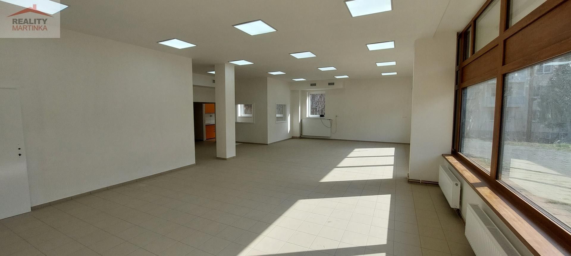 Pronájem komerčního prostoru 147 m² - foto 17