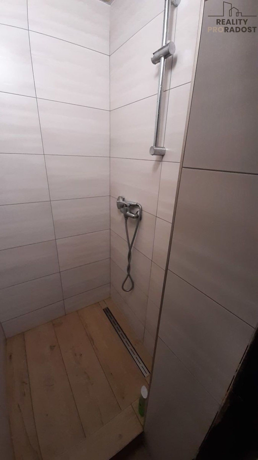 Pronájem komerčního prostoru 400 m² - foto 10