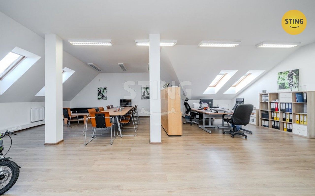 Prodej komerčního prostoru 2880 m² - foto 2
