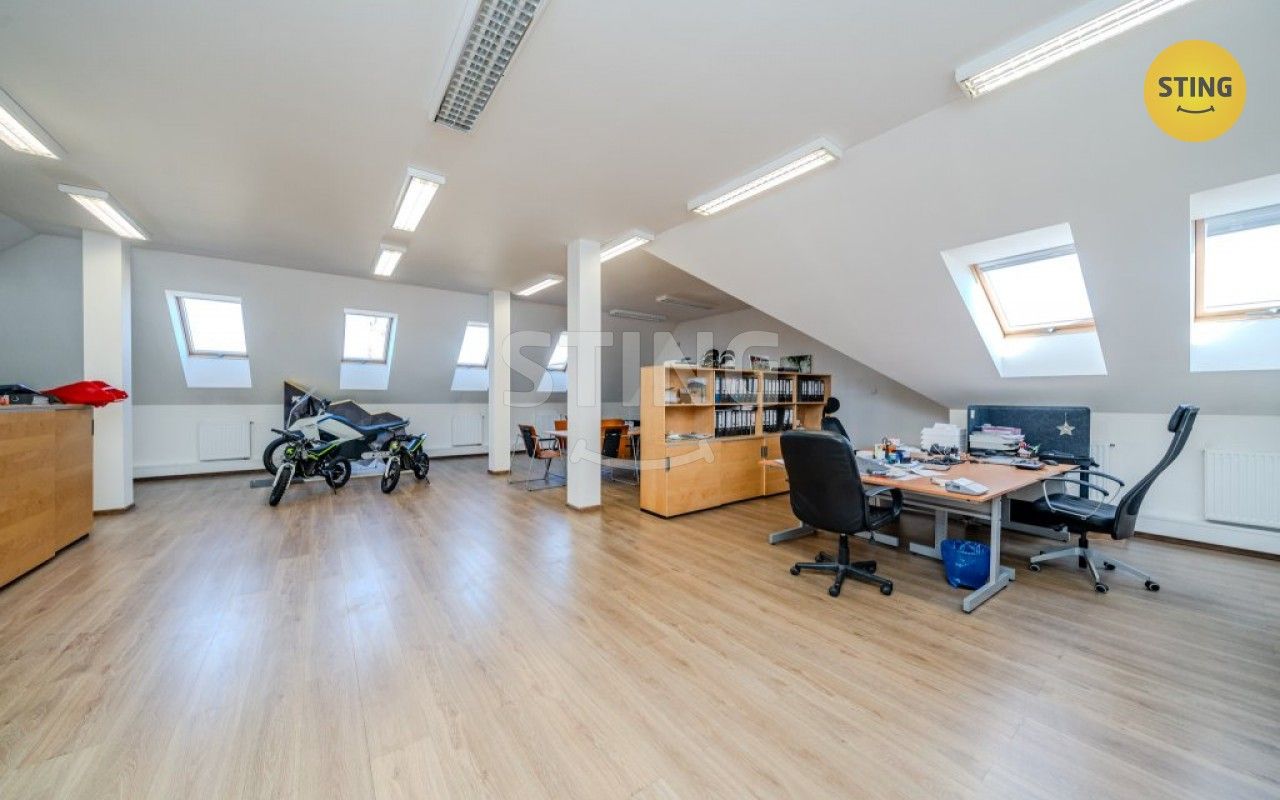 Prodej komerčního prostoru 2880 m² - foto 16