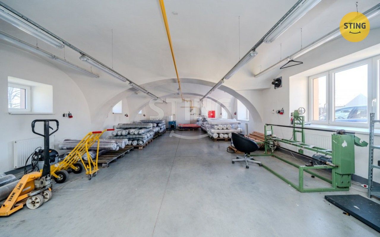 Prodej komerčního prostoru 2880 m² - foto 10