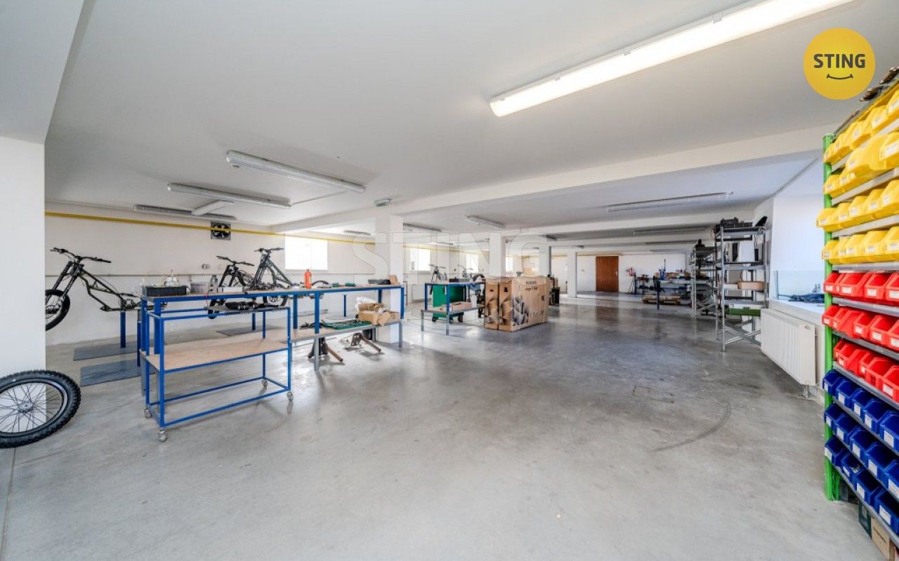 Prodej komerčního prostoru 2880 m² - foto 9