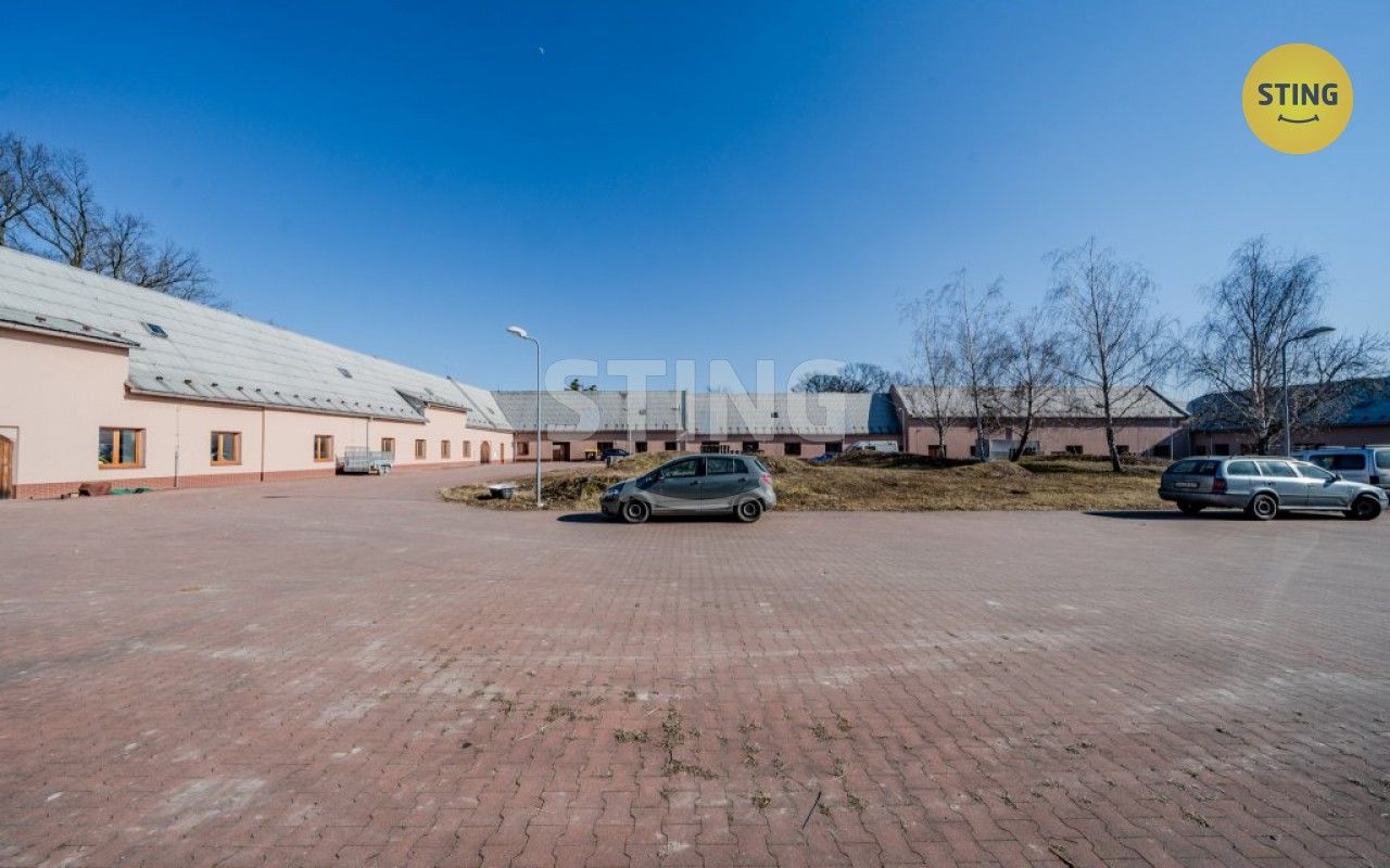 Prodej komerčního prostoru 2880 m² - foto 24