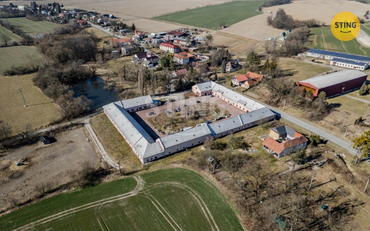 Prodej komerčního prostoru 2880 m² - foto 25