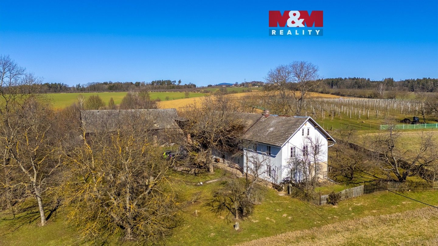 Prodej nemovitosti 248 m² - foto 4