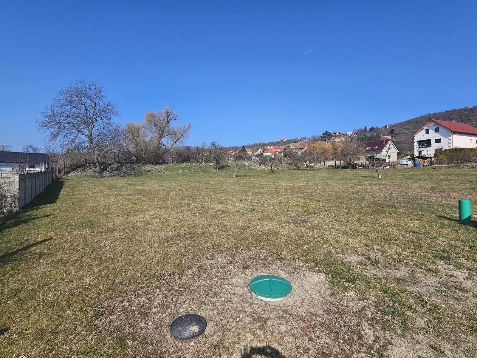 Prodej pozemku 1440 m² - foto 1