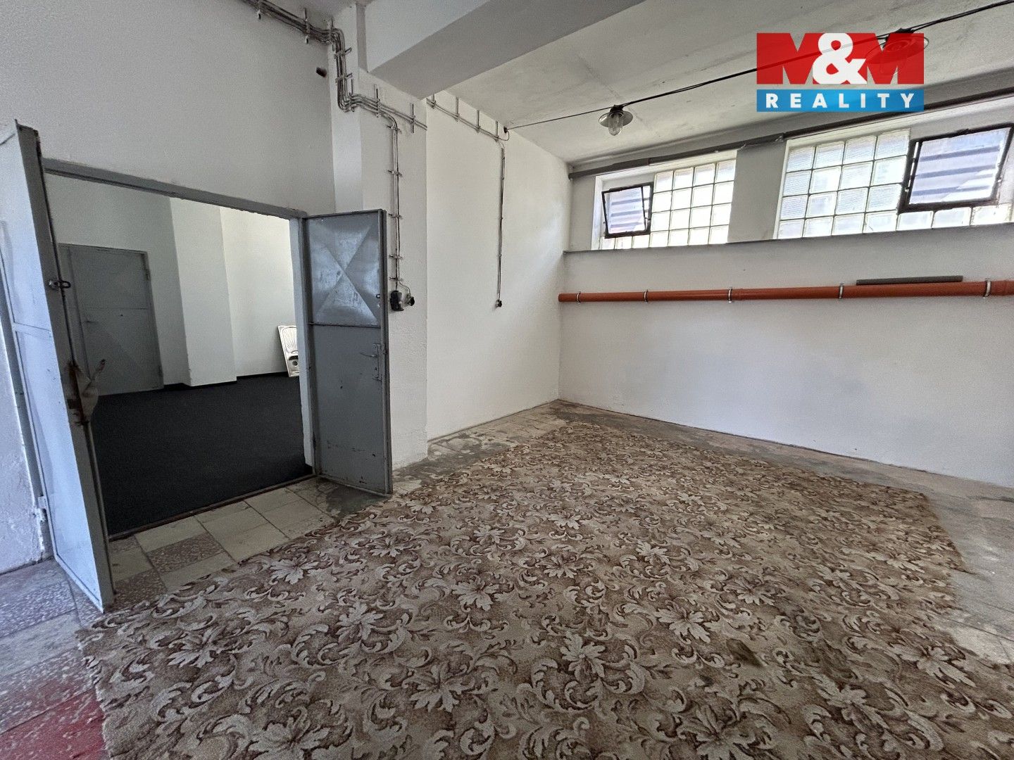 Pronájem komerčního prostoru 66 m² - foto 4