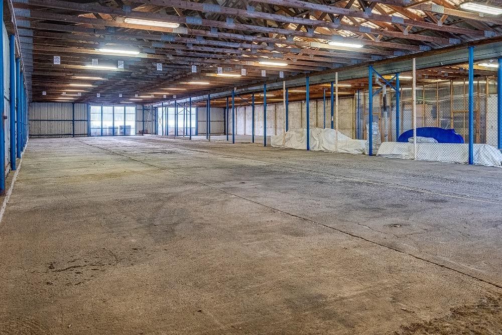 Pronájem komerčního prostoru 850 m² - foto 3