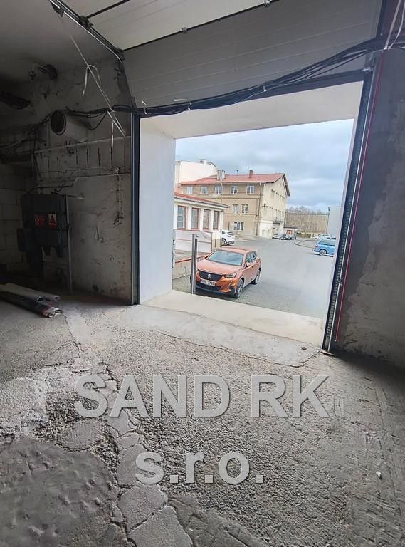 Pronájem nemovitosti 3300 m² - foto 16