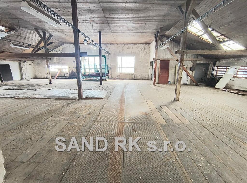 Pronájem nemovitosti 3300 m² - foto 19
