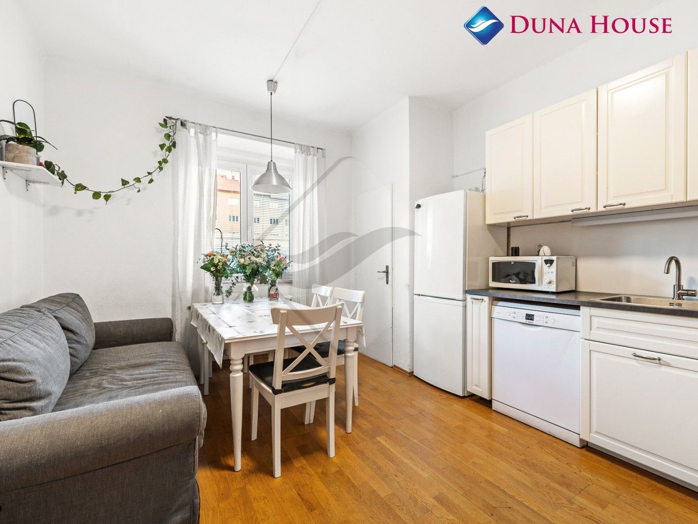 Prodej bytu 2+kk 46 m² - foto 1