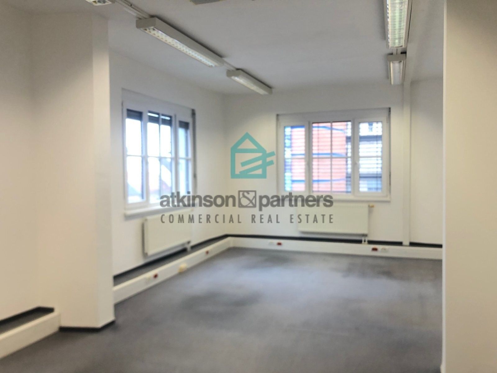 Pronájem komerčního prostoru 100 m² - foto 7
