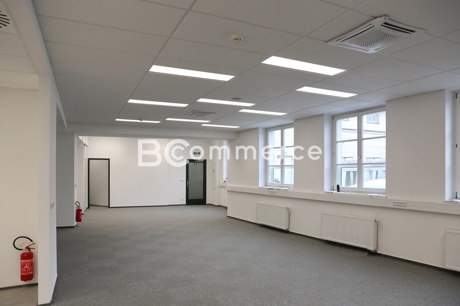 Pronájem komerčního prostoru 153 m² - foto 3