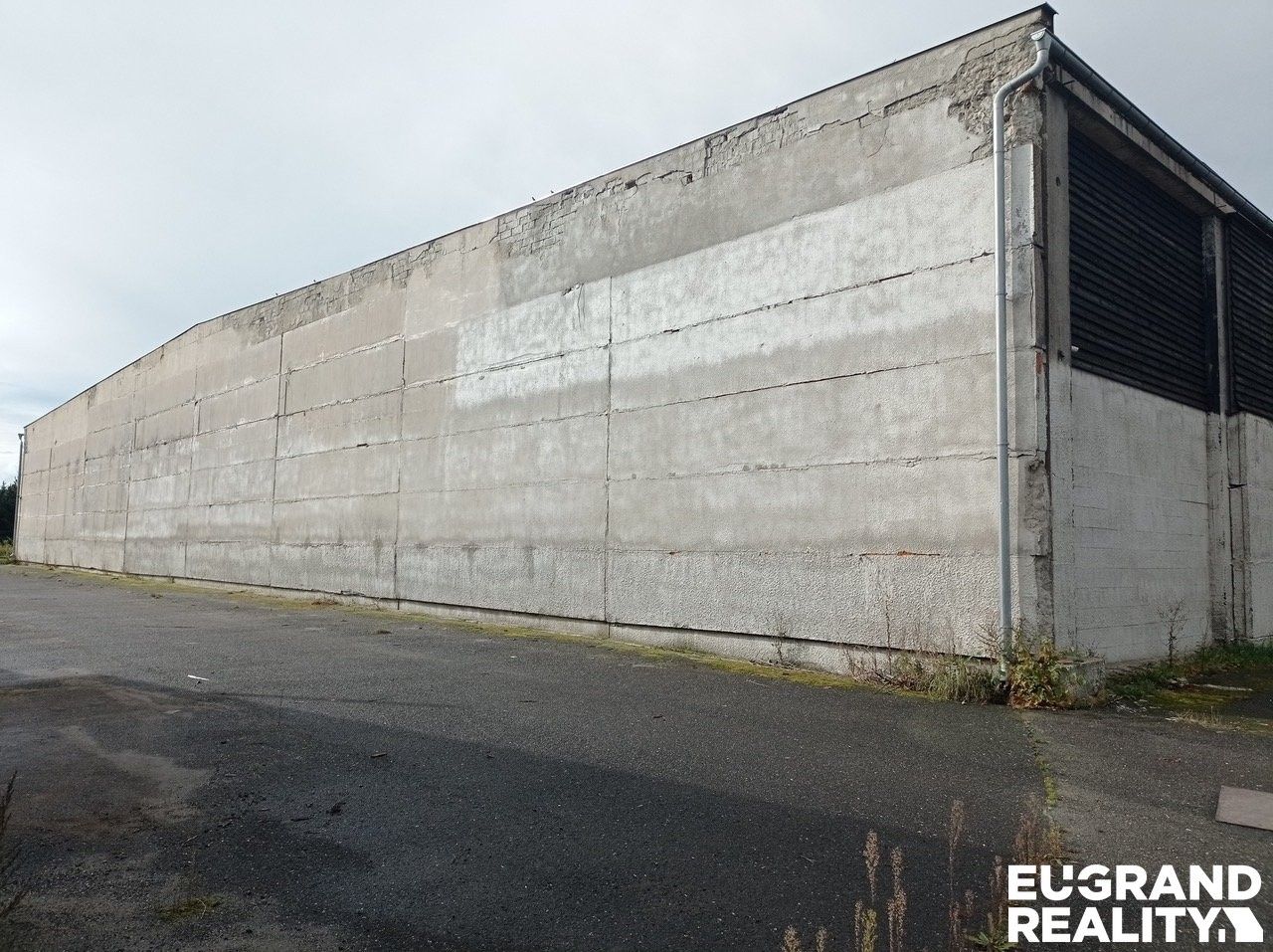 Pronájem komerčního prostoru 3100 m² - foto 9