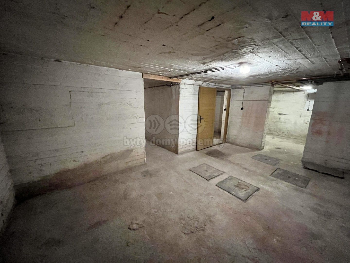 Prodej komerčního prostoru 156 m² - foto 5
