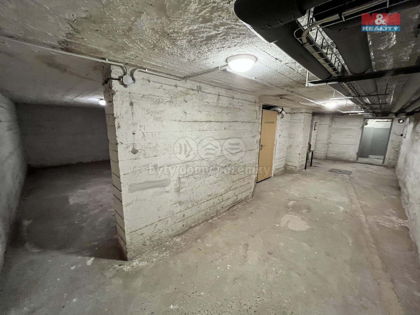 Prodej komerčního prostoru 156 m² - foto 4