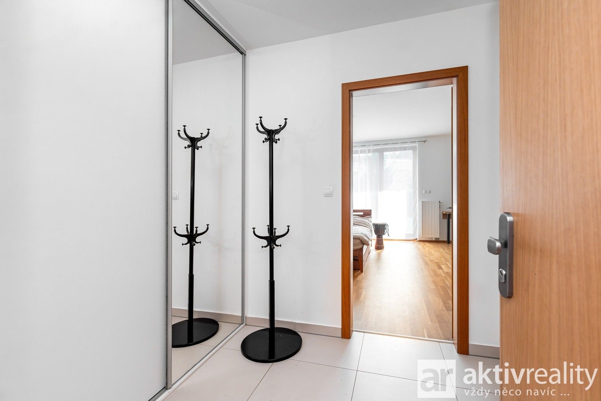 Pronájem bytu 1+kk 38 m² - foto 10