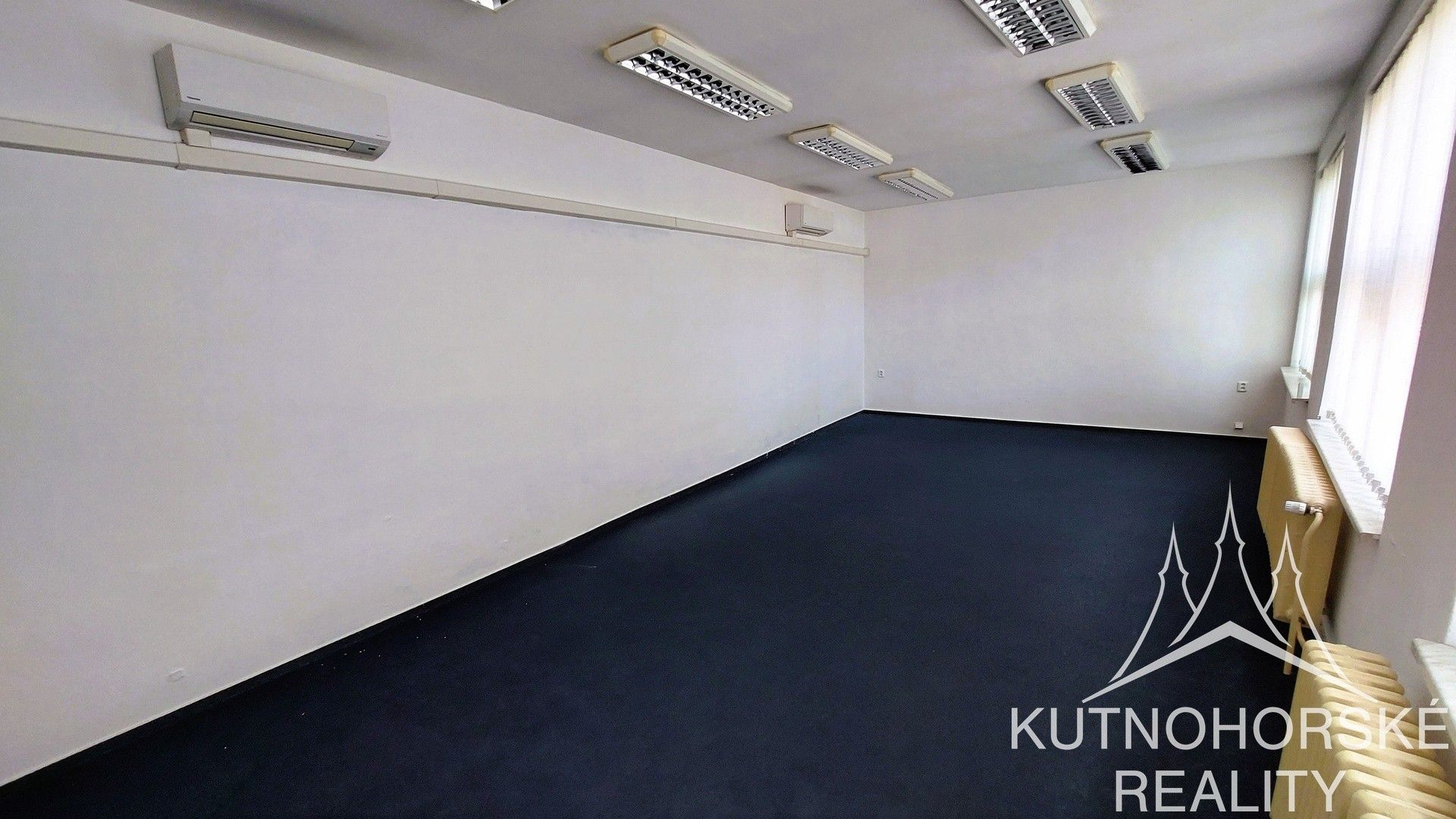 Pronájem komerčního prostoru 43 m² - foto 4