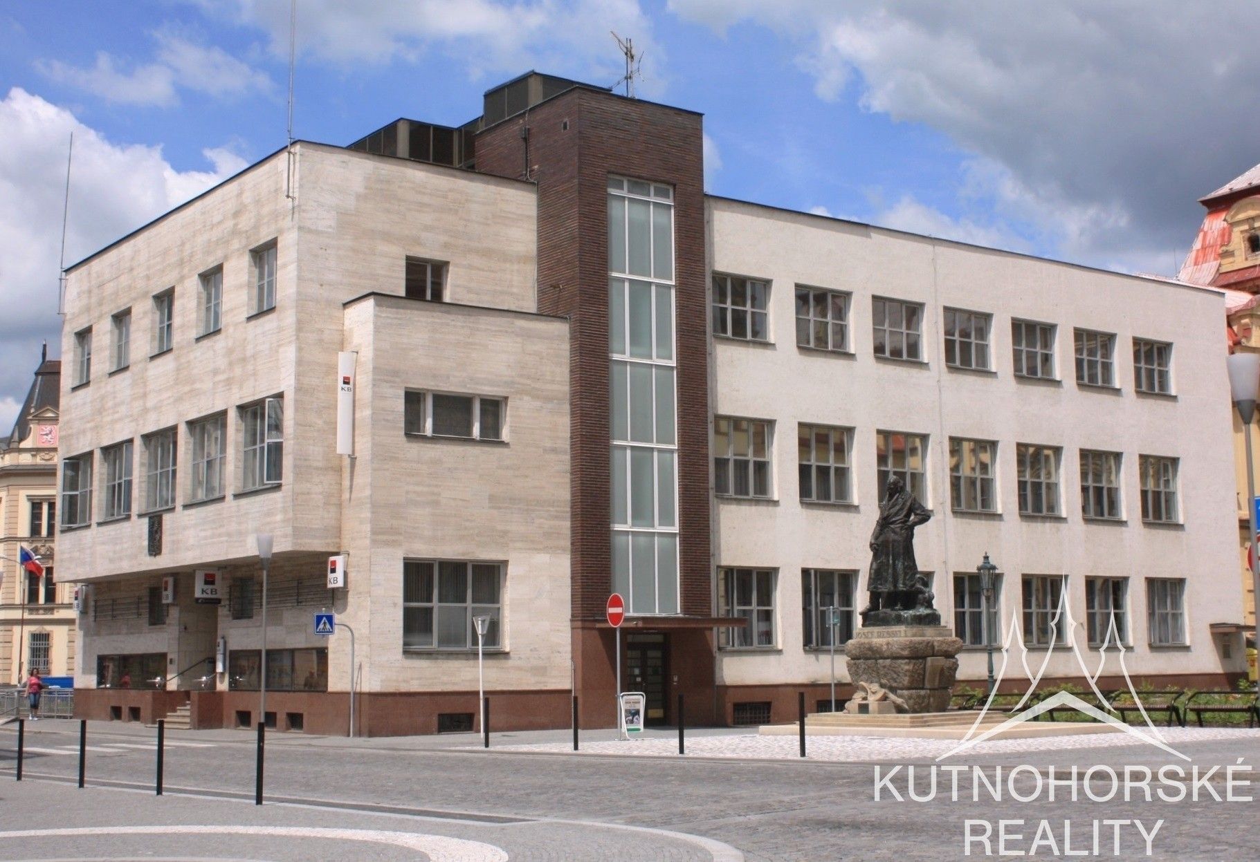 Pronájem komerčního prostoru 75 m² - foto 2