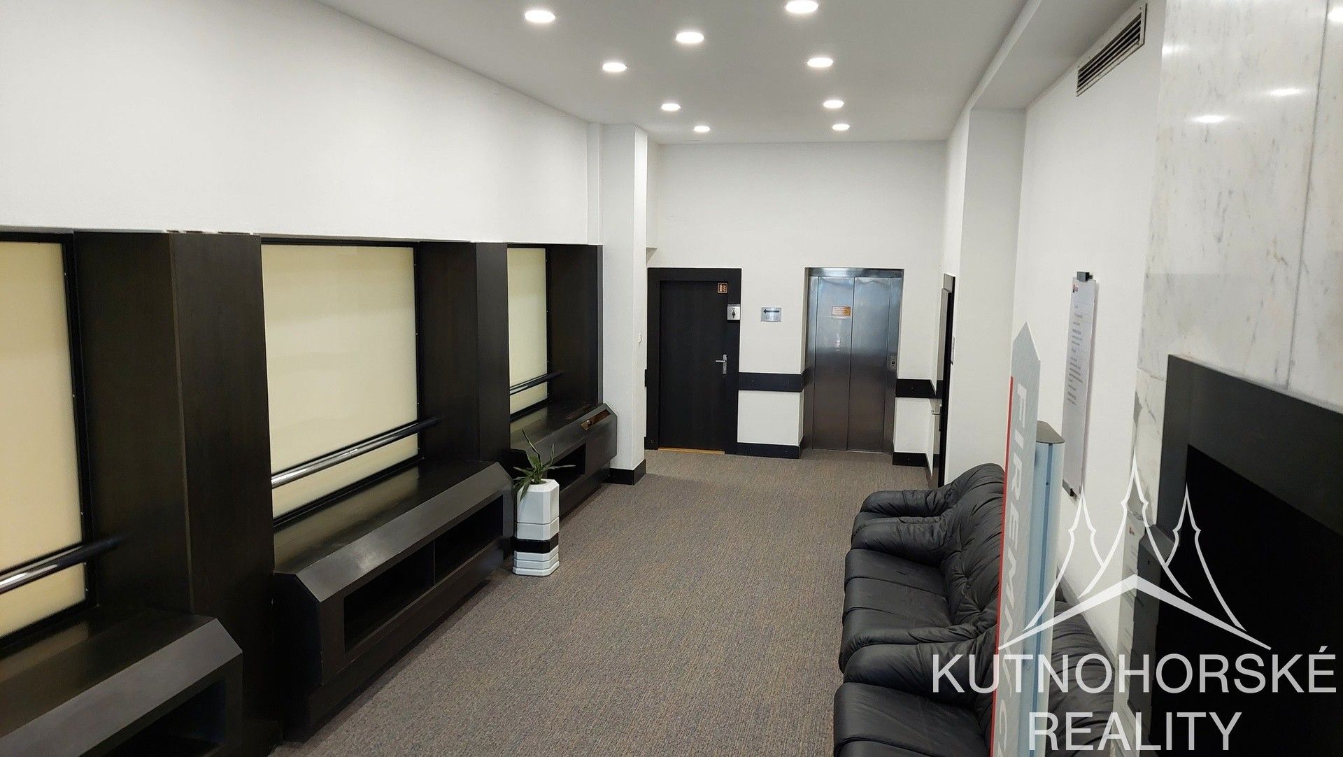 Pronájem komerčního prostoru 75 m² - foto 7