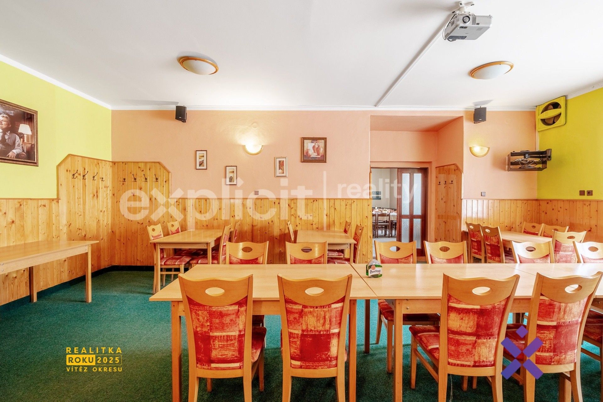 Prodej komerčního prostoru 1000 m² - foto 13