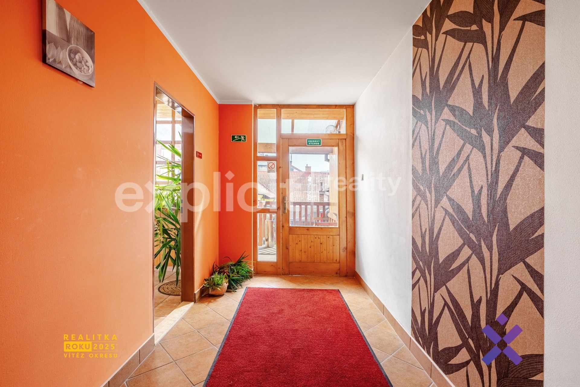 Prodej komerčního prostoru 1000 m² - foto 29