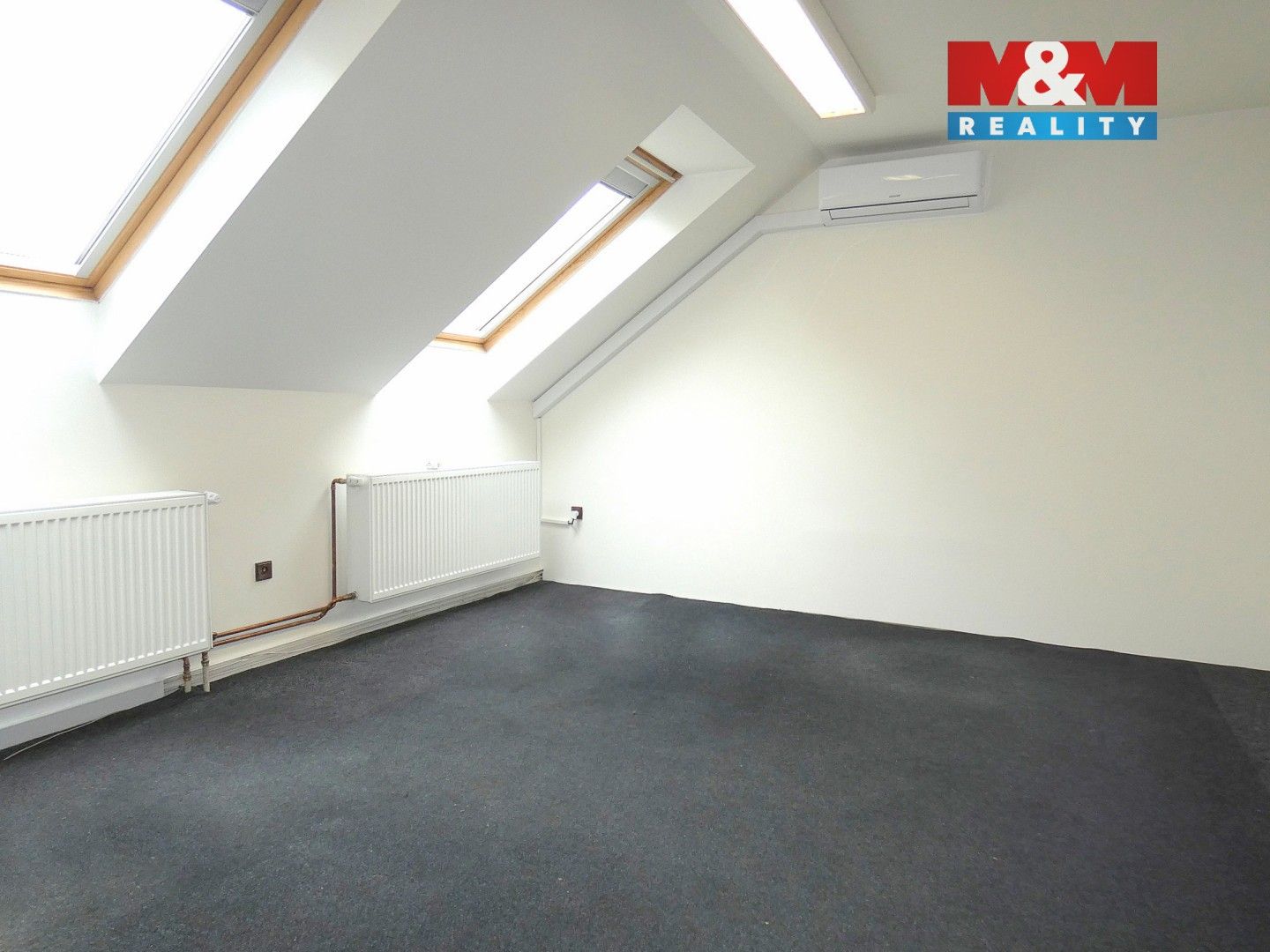Pronájem komerčního prostoru 29 m² - foto 10