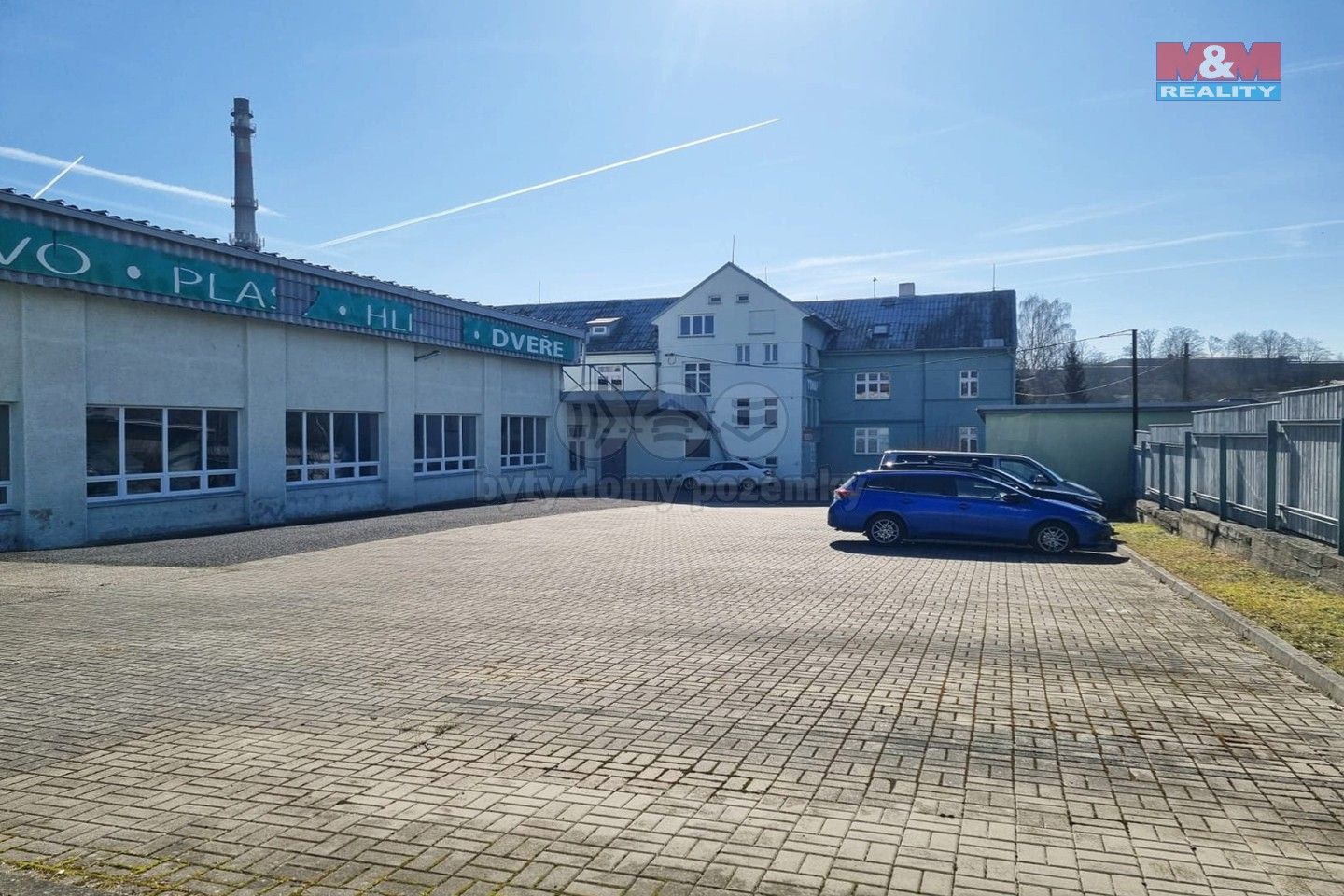 Pronájem komerčního prostoru 370 m² - foto 1