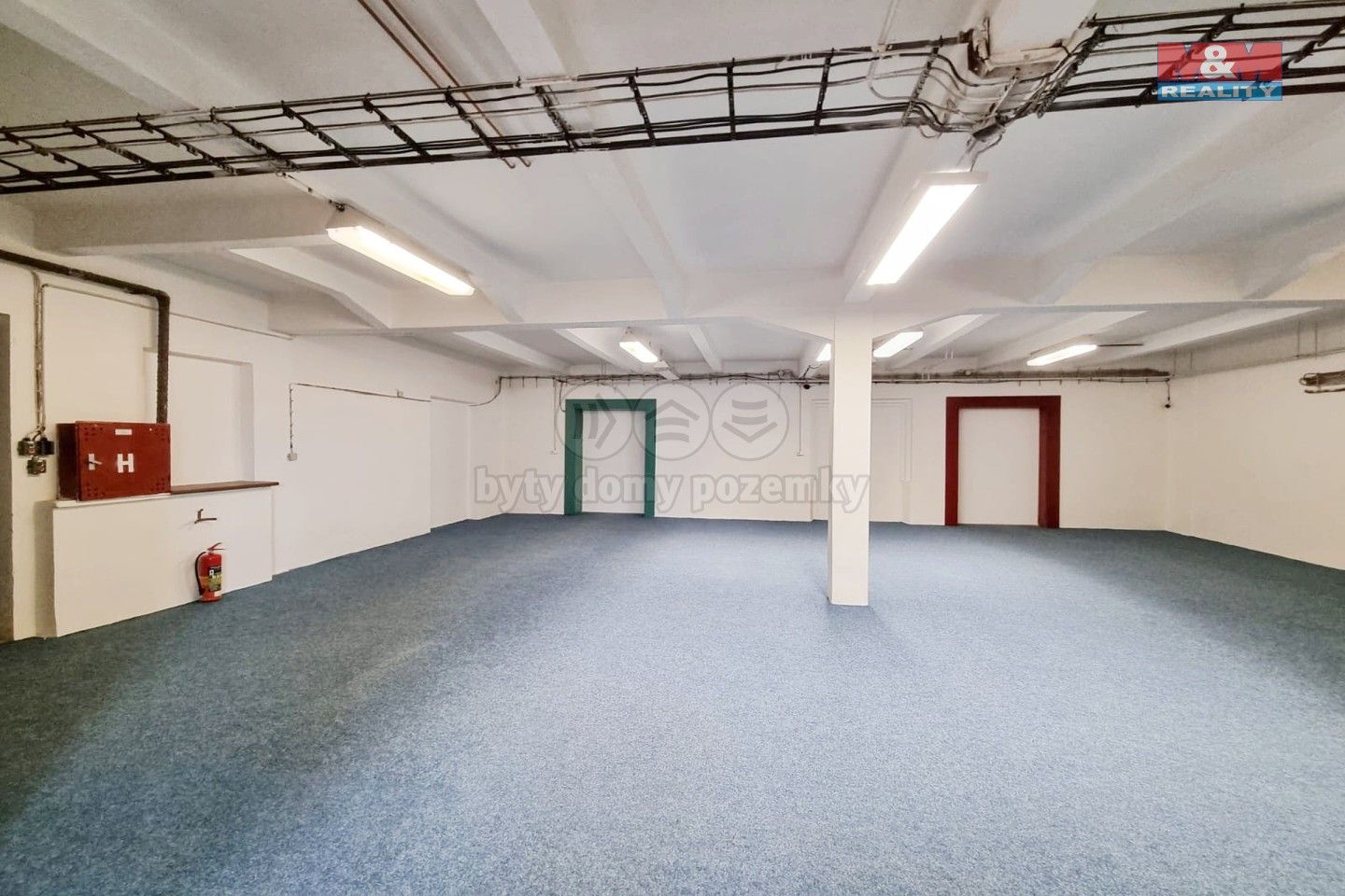 Pronájem komerčního prostoru 370 m² - foto 13