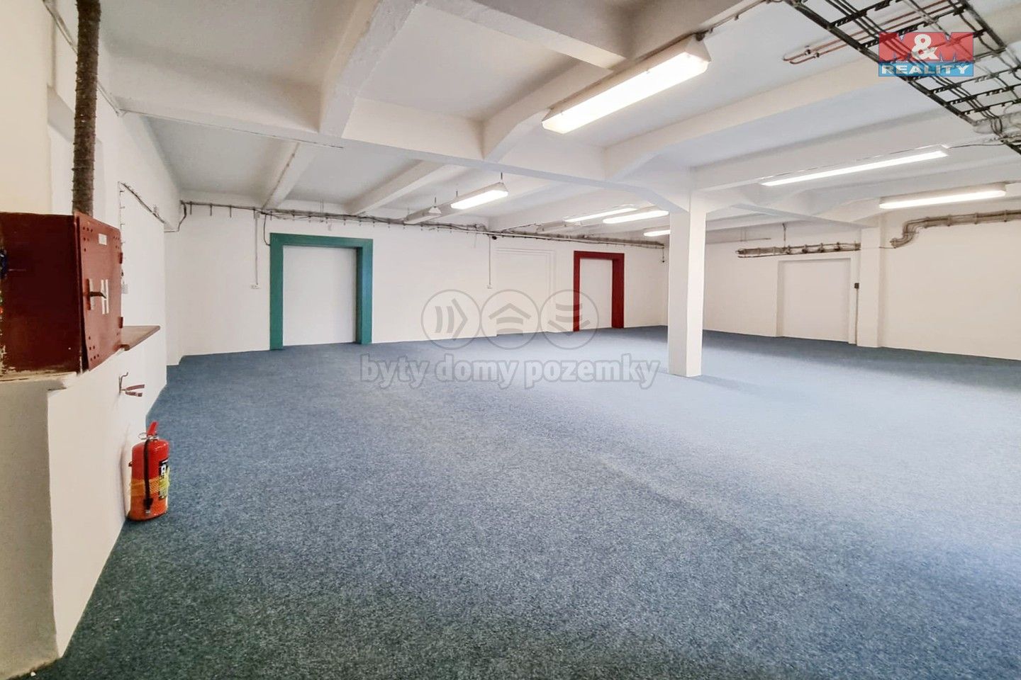 Pronájem komerčního prostoru 370 m² - foto 14