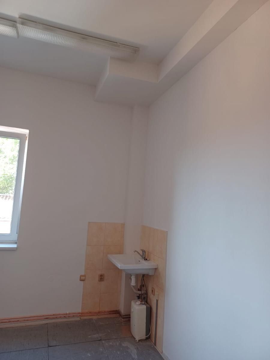 Pronájem komerčního prostoru 21 m² - foto 7