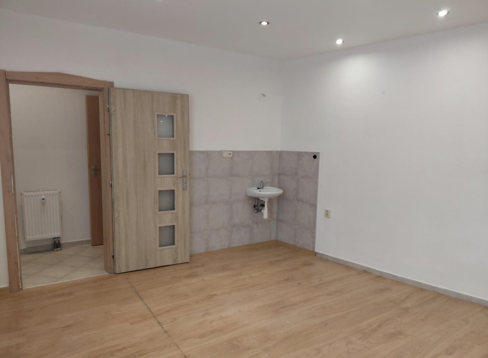 Pronájem komerčního prostoru 21 m² - foto 10