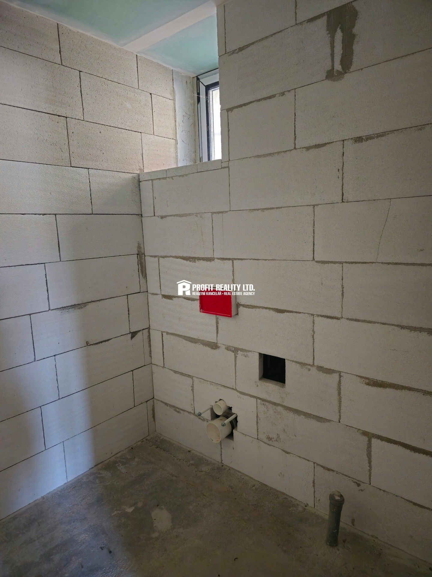 Prodej domu 166 m² - foto 1