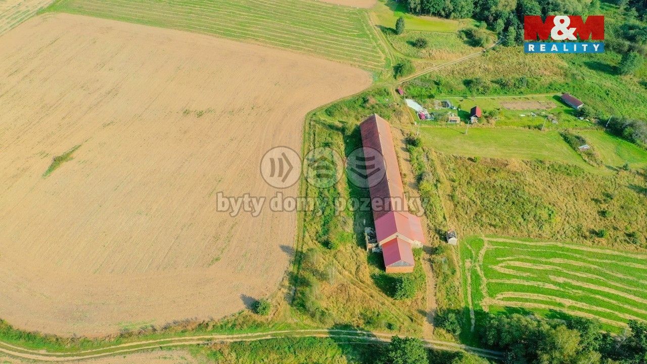 Prodej komerčního prostoru 916 m² - foto 5