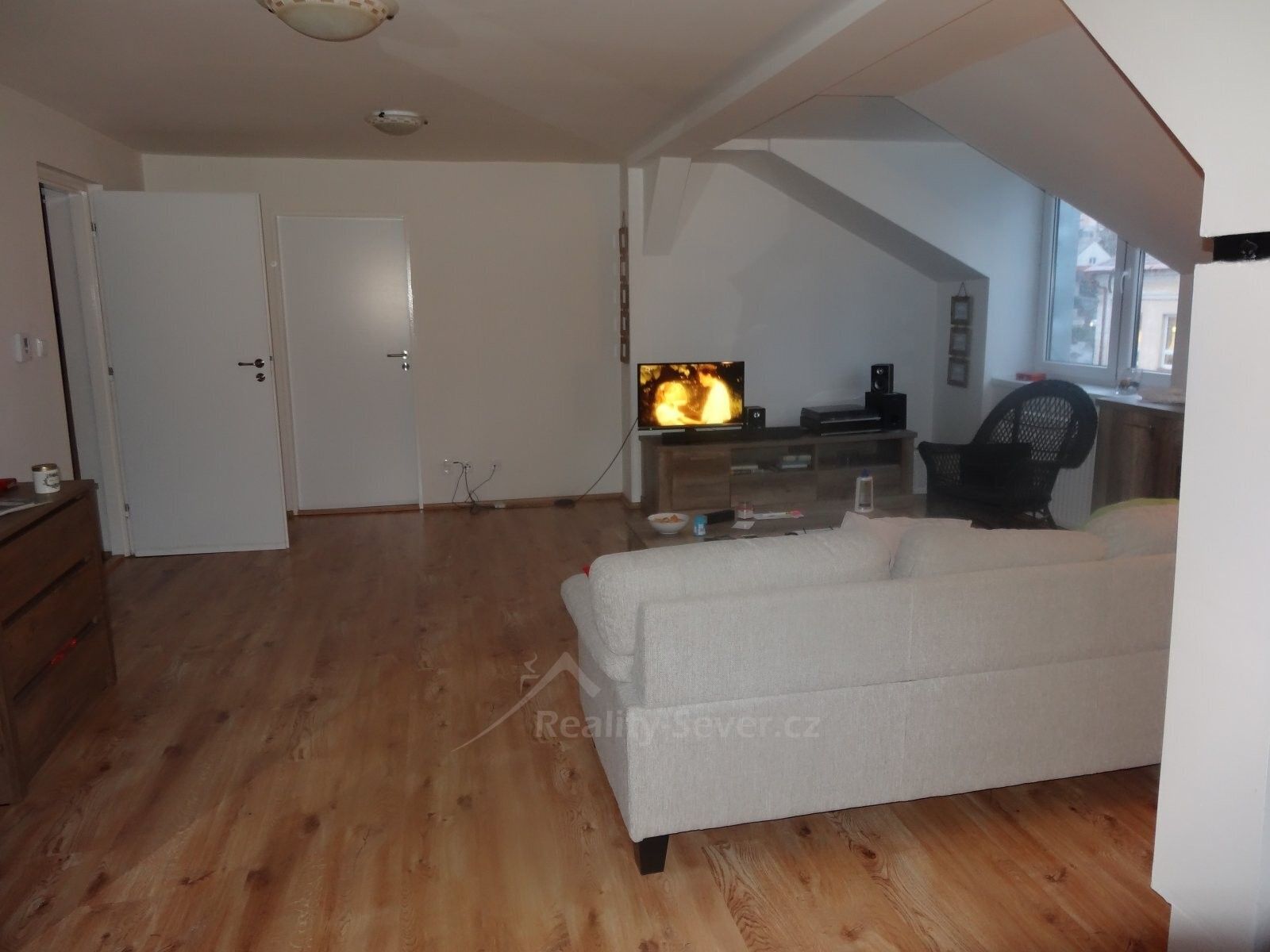 Pronájem bytu 3+kk 90 m² - foto 4