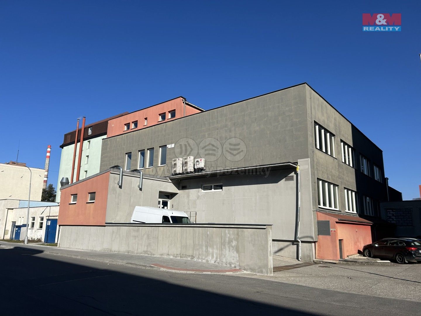 Pronájem komerčního prostoru 978 m² - foto 4