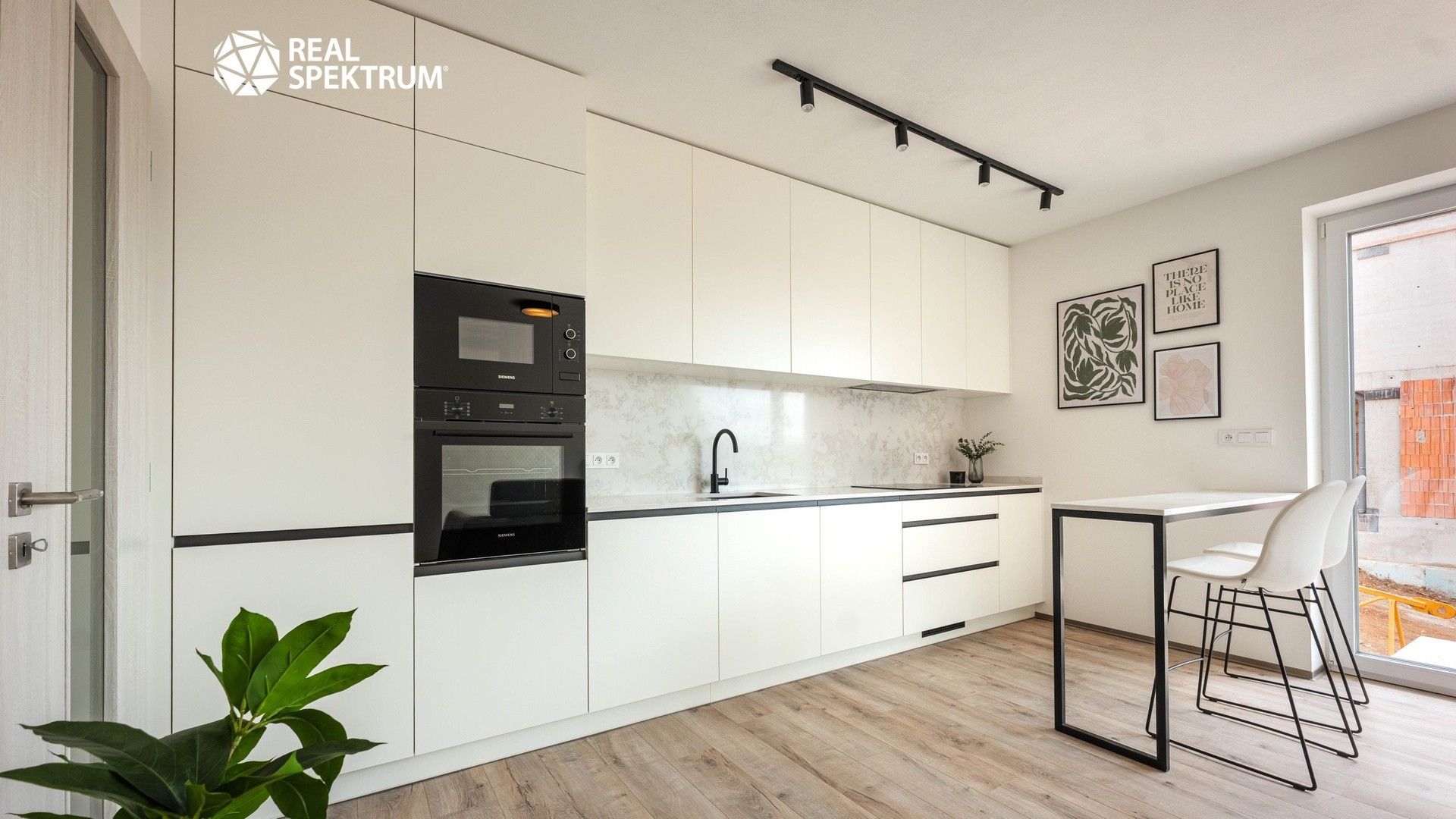 Prodej bytu 4+kk 84 m² - foto 8
