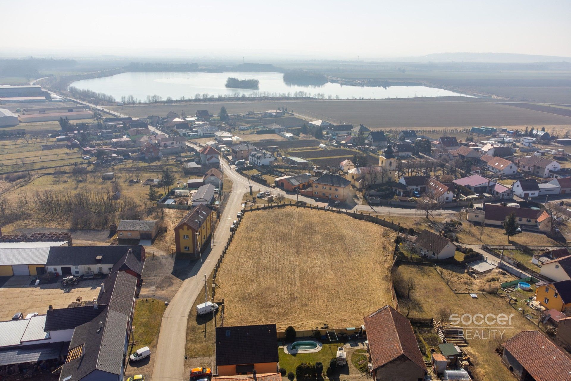 Prodej pozemku 4625 m² - foto 1