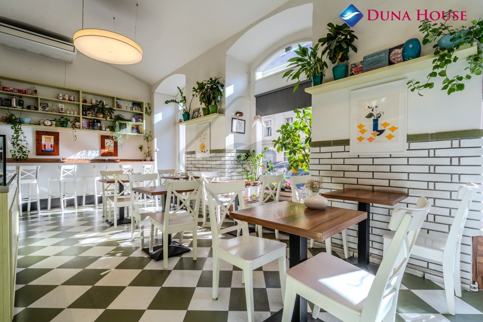 Pronájem komerčního prostoru 179 m² - foto 3