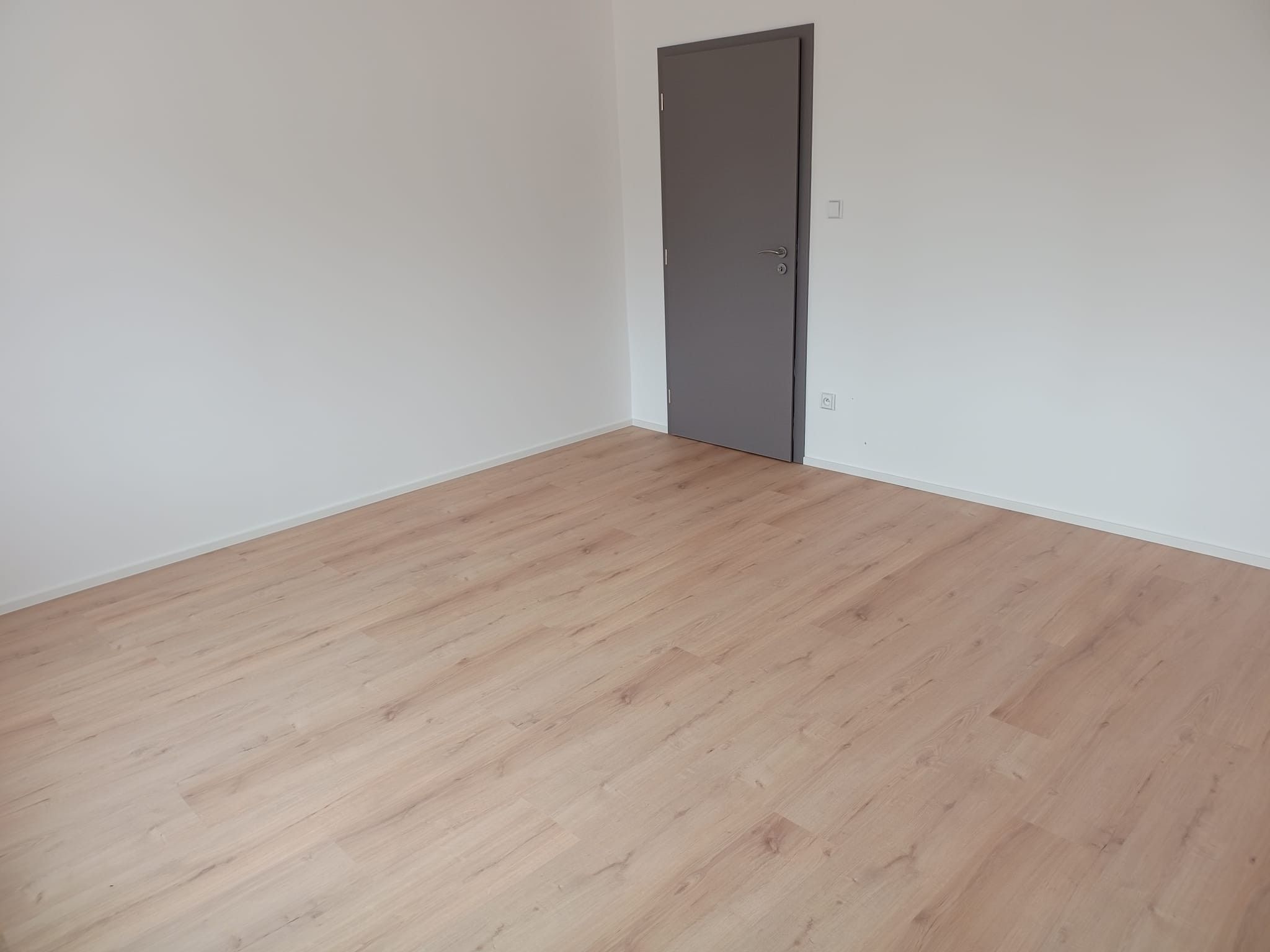 Pronájem bytu 3+kk 77 m² - foto 3