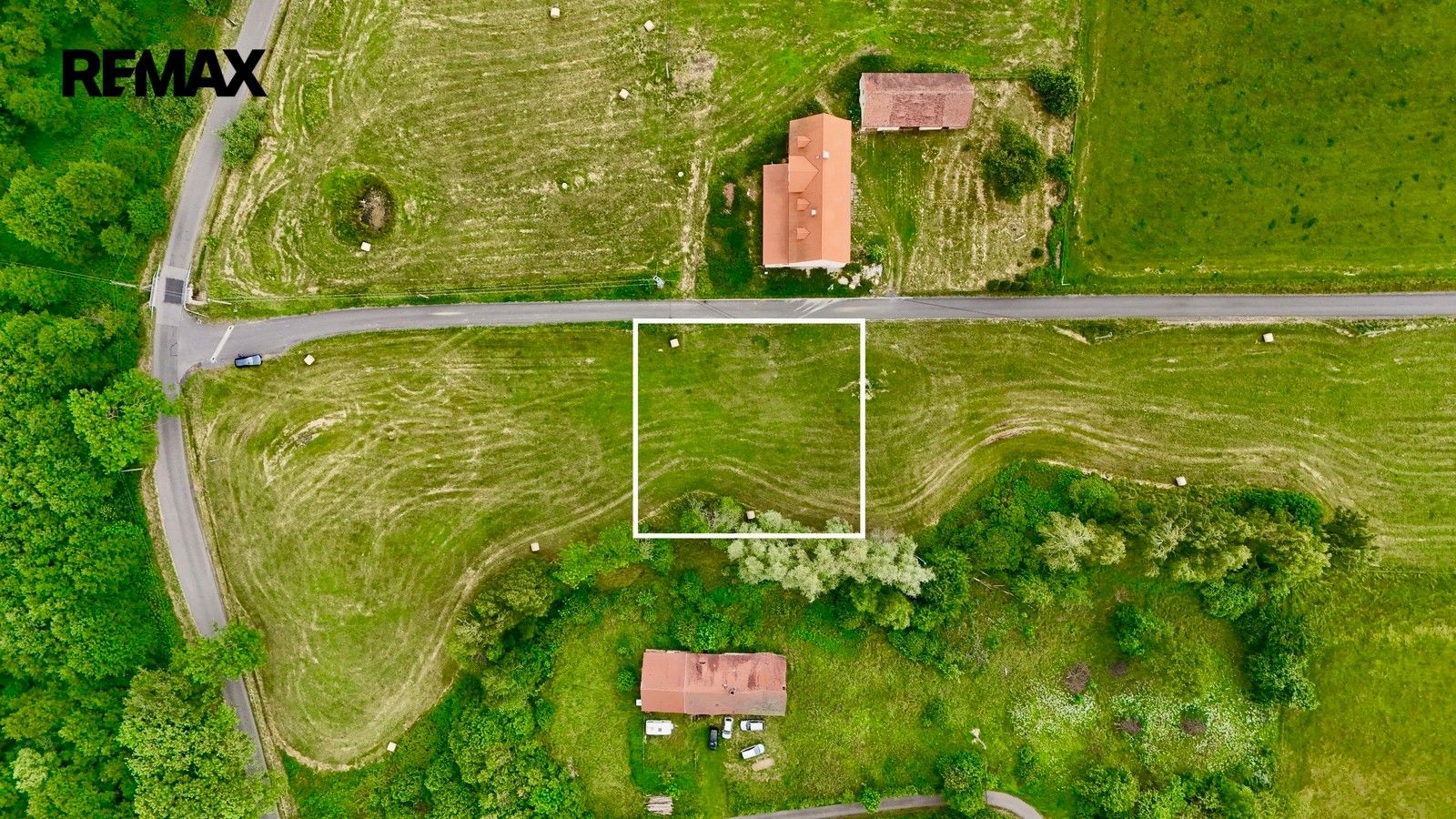 Prodej pozemku 1809 m² - foto 3